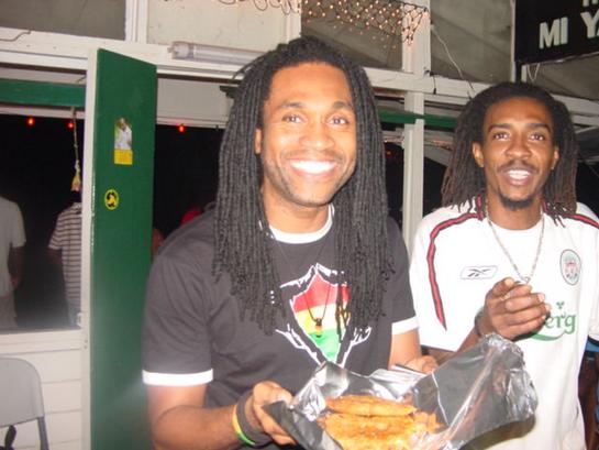 mar 13th 22 an friend with food