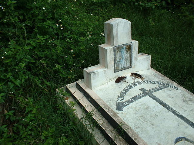 Norris__Grave_Pic_3