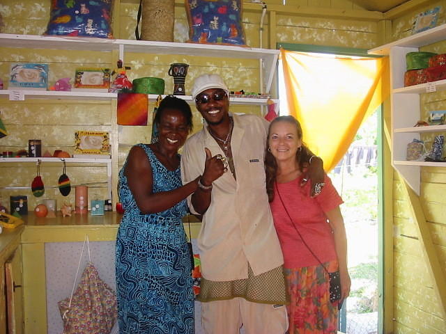 Famous Reggae DJ 22 Pac makes a Guest visit to Blessed Hands and gets a blessed hug too! Visit him at Easy Rock Thursday's &