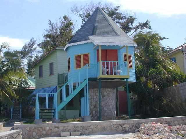 Piller Hut @ Samsara