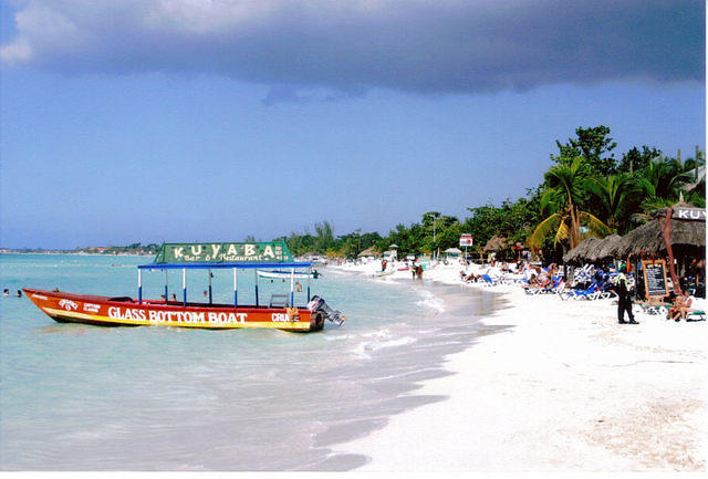 Empty boat,need passengers