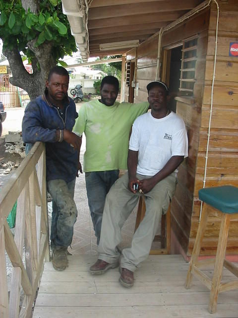 The Kingston Devlin 'crew' with Jason