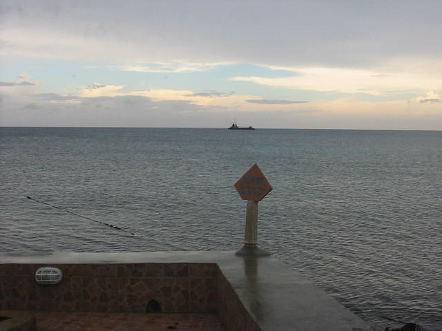 The W Dervin disappears on the horizon with William's 'Point' silhouetted in the foreground ..byeeeeee!